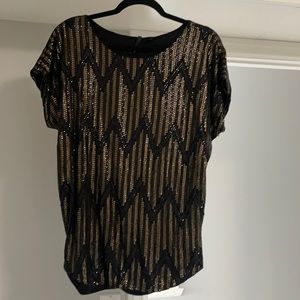 Black gold sequin joes top